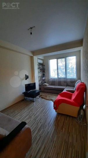 2-к. квартира, 39 м², 3/13 эт.