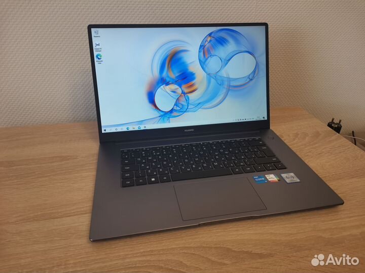 Новый мощный ультрабук Huawei