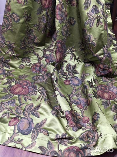 Зелёные шторы