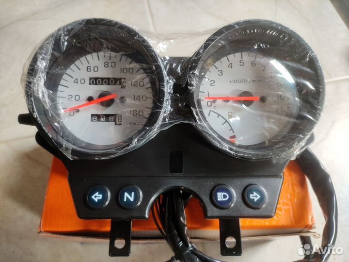 Щиток приборов