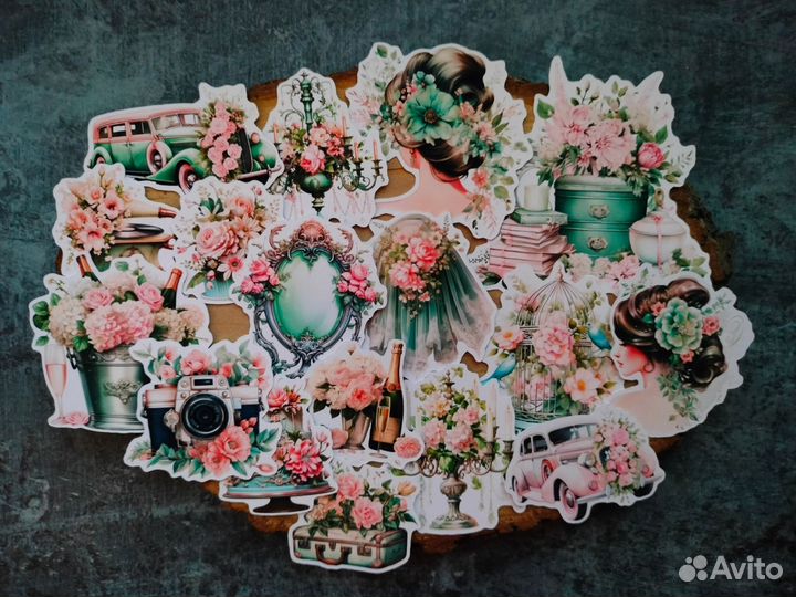 10 разных наборов высечек для скрапбукинга