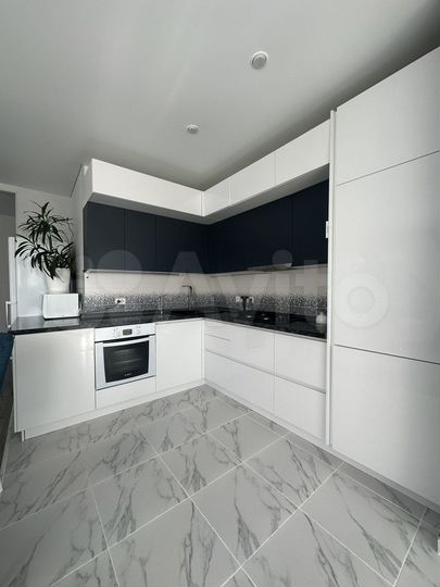 3-к. квартира, 94,2 м², 1/5 эт.