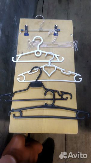 Вешалки плечики детские