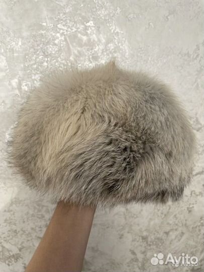 Шапка новая из натурального меха лиса песец