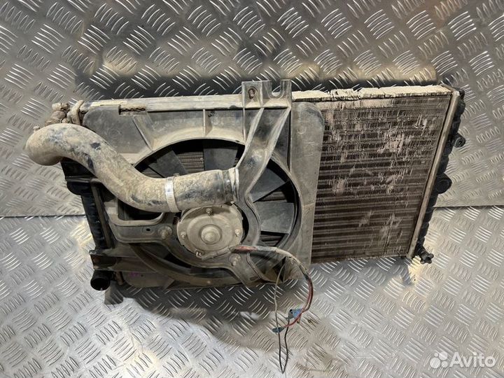 Радиатор двс Renault Logan 1.4 2008