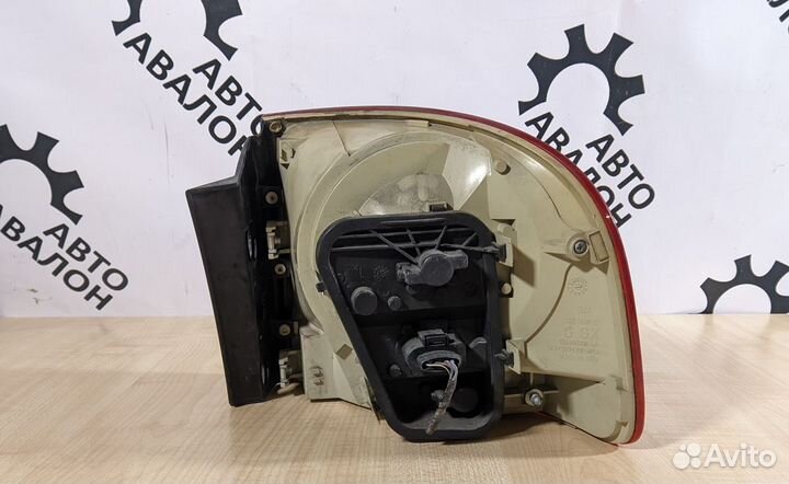 Стоп сигнал Volkswagen Touareg