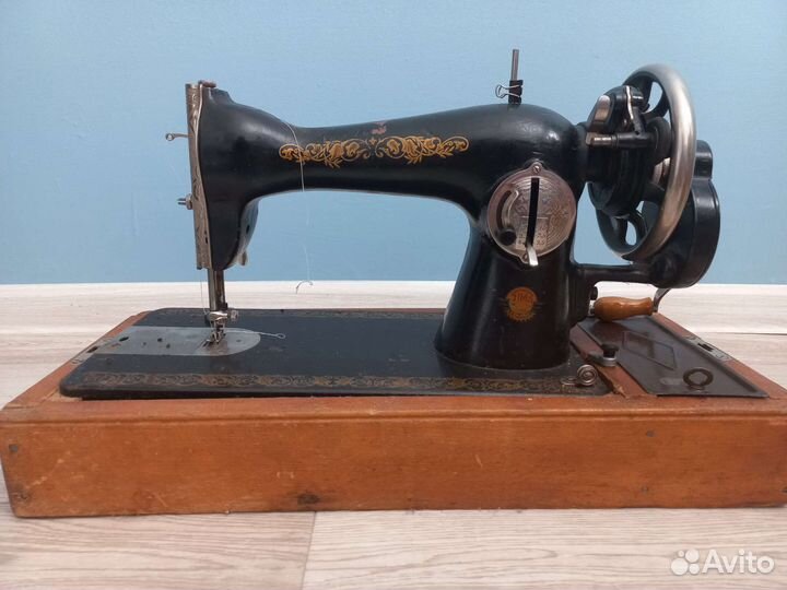 Швейная машинка