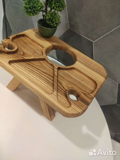 Винный столик - Винница из массива