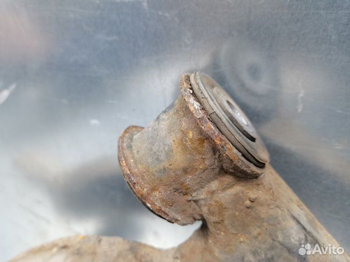 Рычаг передний правый Skoda Octavia (A5 1Z)