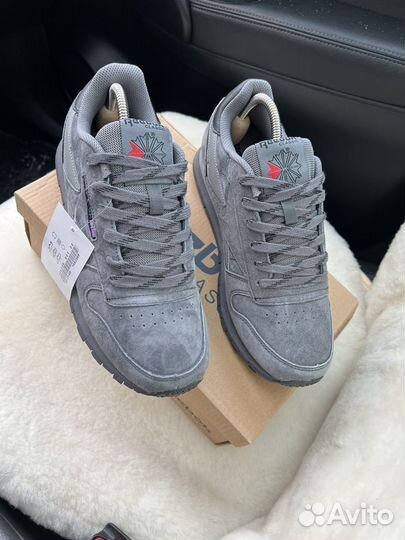 Reebok classic grey замшевые р.41,42