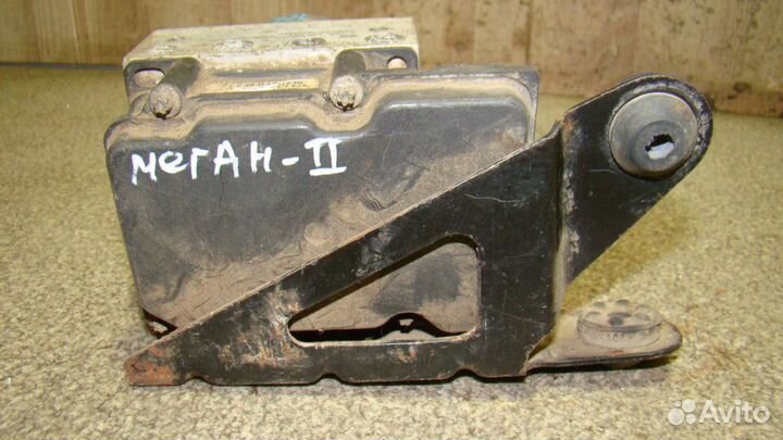 Блок ABS (насос) Renault Megane 2