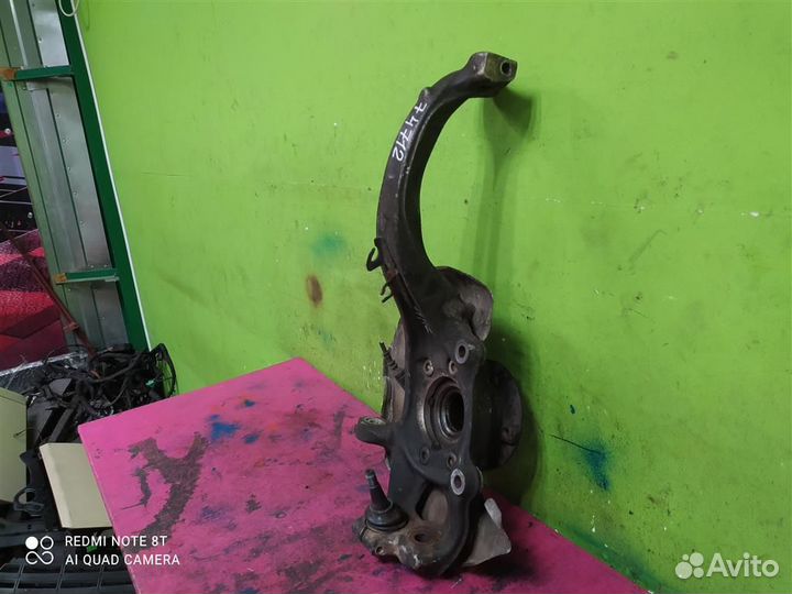 Поворотный кулак правый Audi A4 B8 Allroad A5 Q5