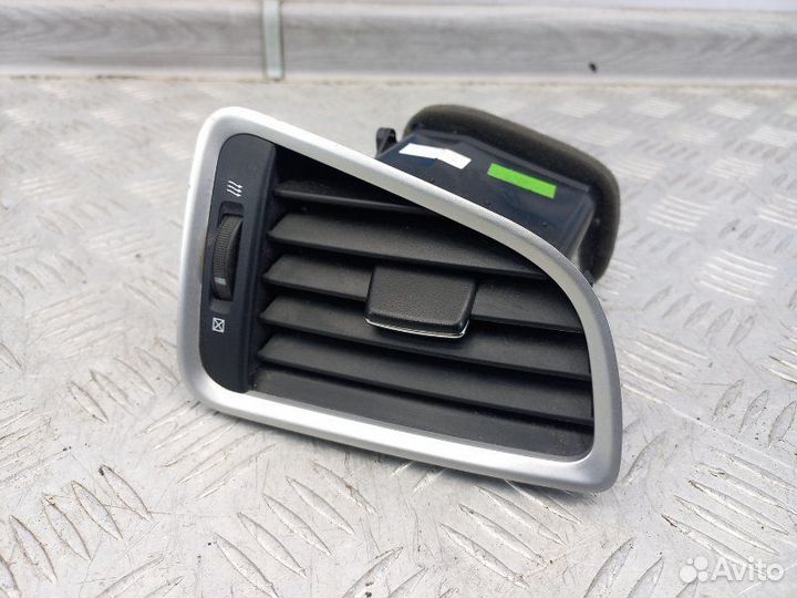 Дефлектор воздушный правый Suzuki Sx4 1.6 M16A 117