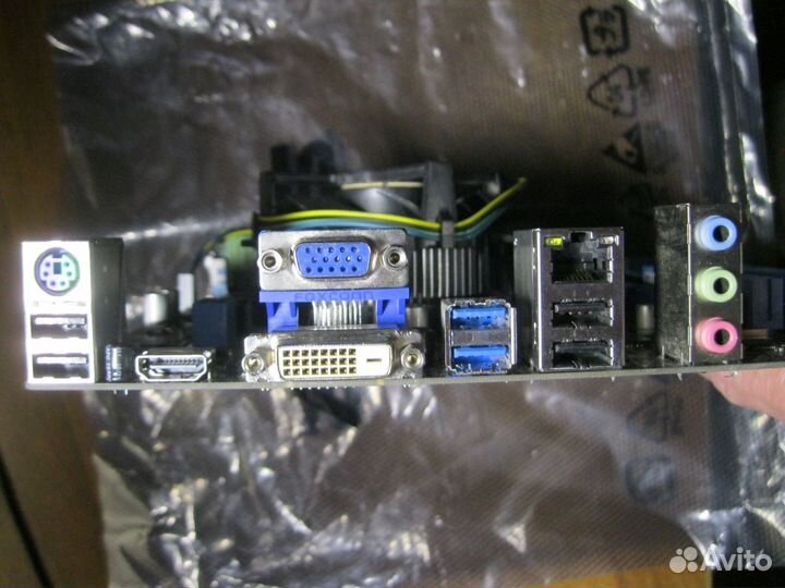 Материнская плата. Комплект на Asus P8H67-M LE