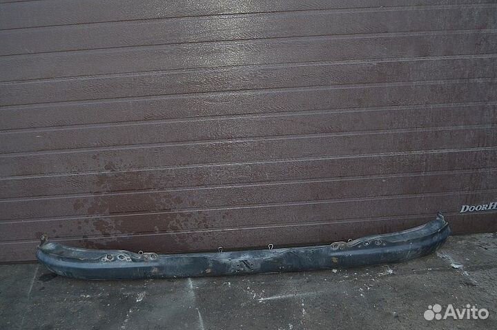 Усилитель переднего бампера scania R-series (01.04