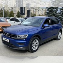 Volkswagen Tiguan 1.4 AMT, 2019, 76 523 км, с пробегом, цена 2 250 000 руб.