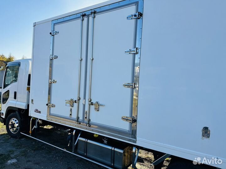 Isuzu Forward (F-Series), 2018