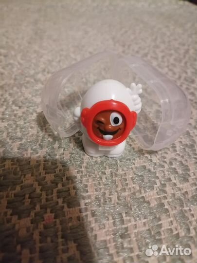 Игрушки из Киндера