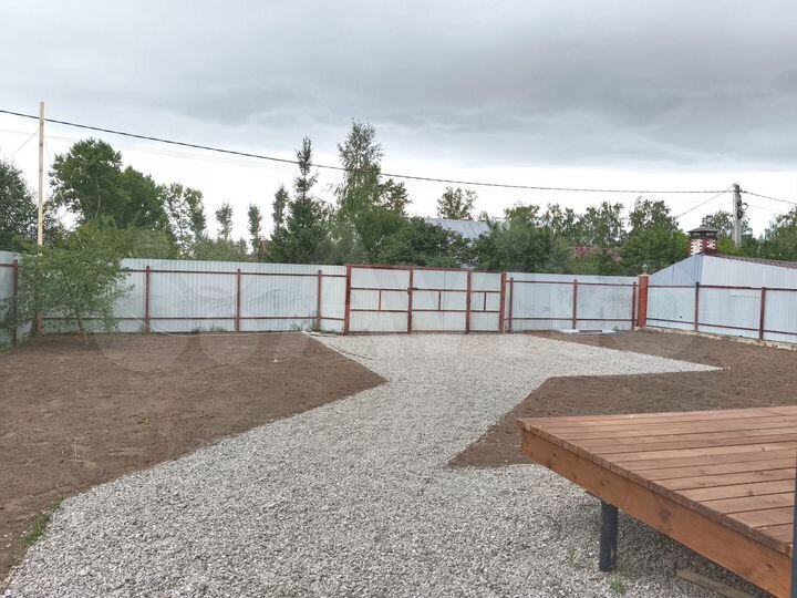 Дом 105 м² на участке 6 сот.