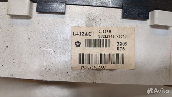 Щиток приборов Chrysler 300M, 2000