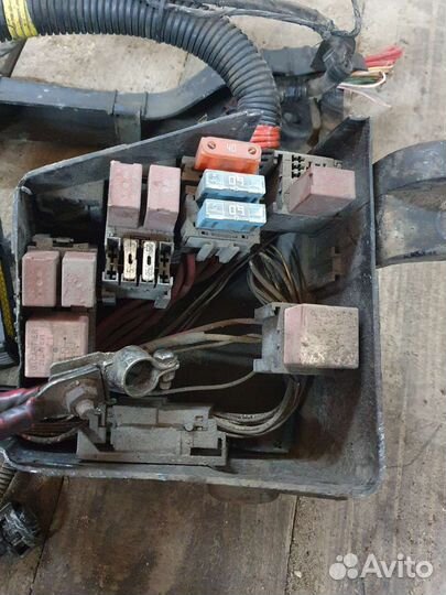 Для рено логан проводка моторного отсека