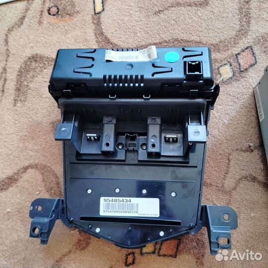 Штатная магнитола chevrolet cruze