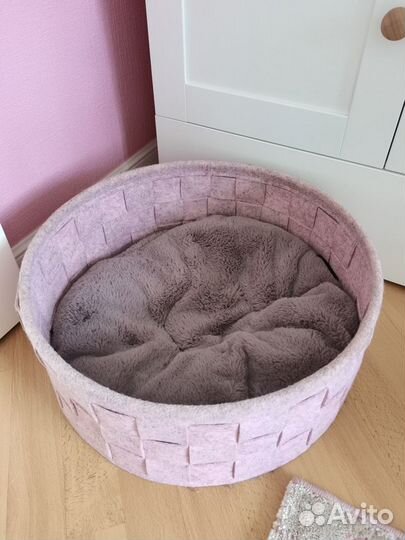 Лежанка для собак Scruffs