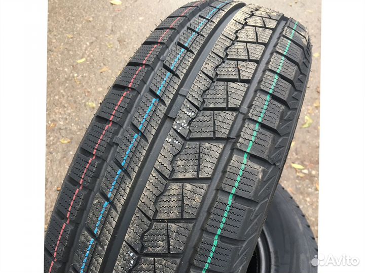 Fronway IcePower 868 235/45 R18 98H