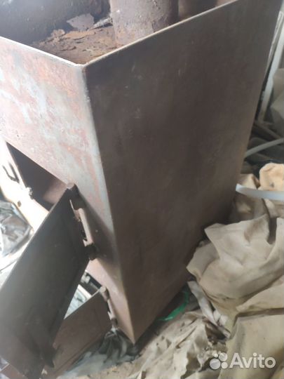 Продам банную печь 17000