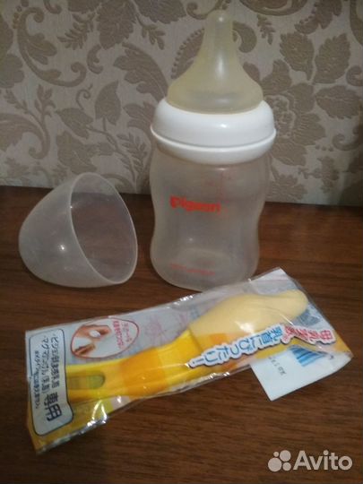 Бутылочка для кормления pigeon 250 мл