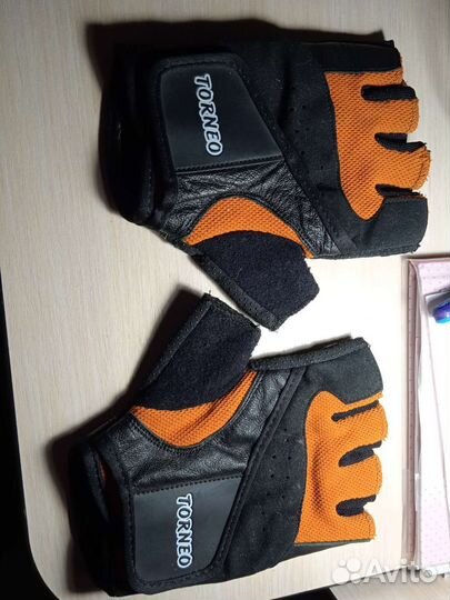 Спортивные перчатки вело