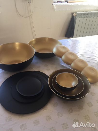 Посудa Tupperware