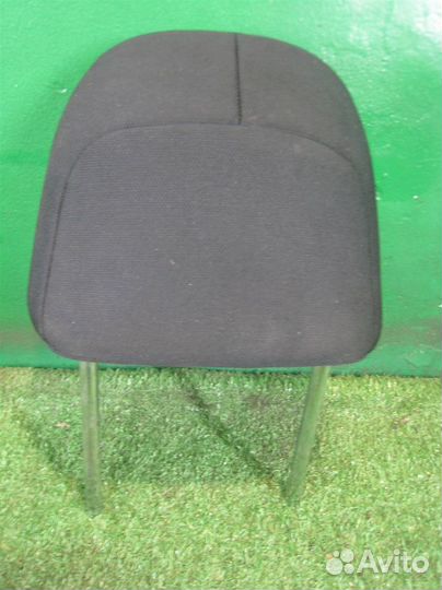 Подголовник Toyota RAV4 A30 2007