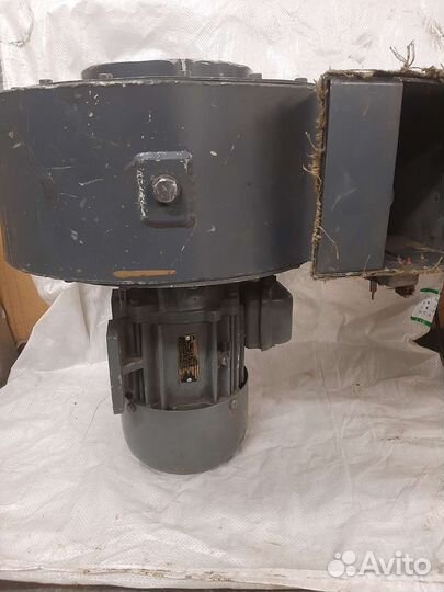 Вытяжка улитка бу