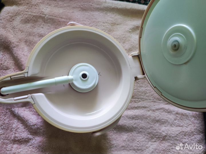 Термопот 2.2л