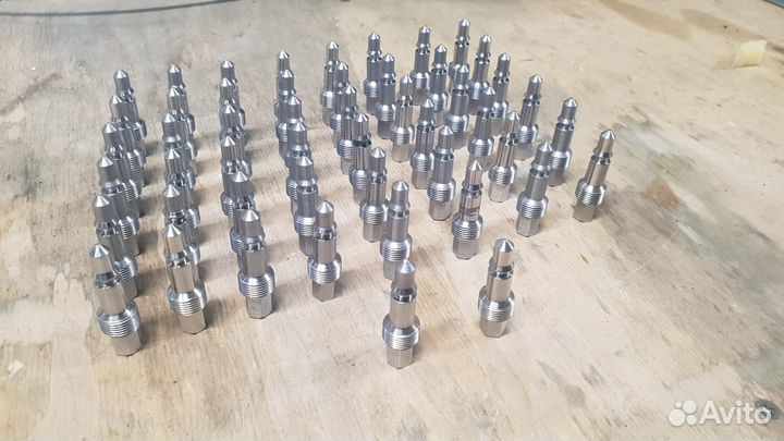 Болт регулировки kdss Toyota Land Cruiser 200