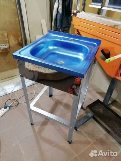 Мойка нержавеющая сталь новая 500*500*860