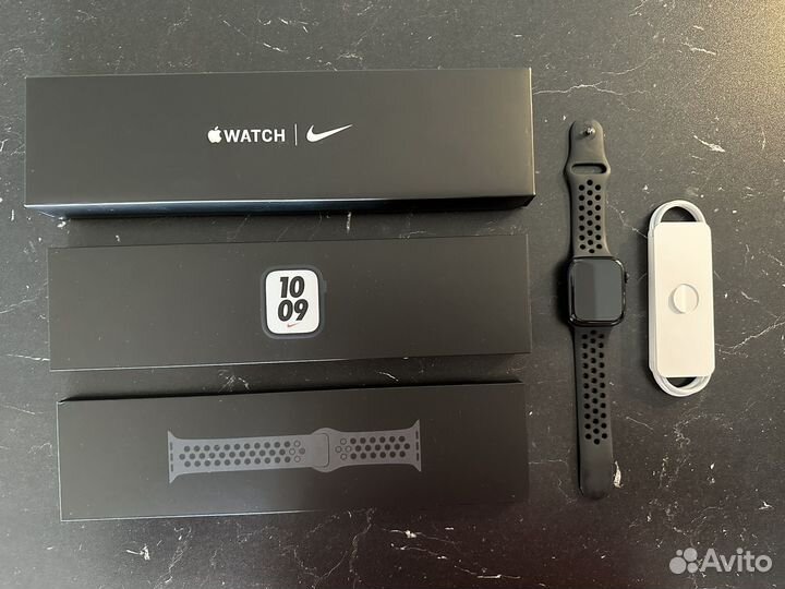 Часы apple watch 7 45 mm Nike