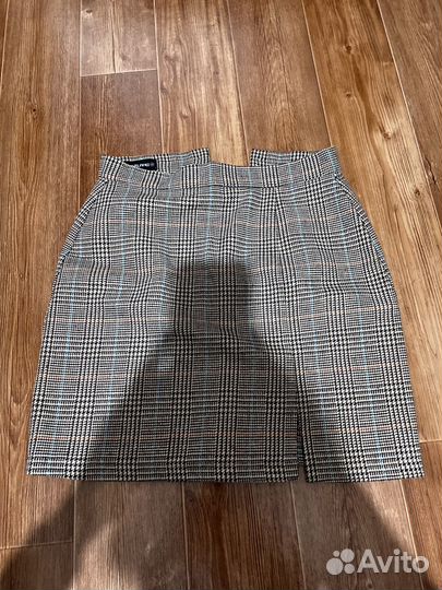 Продам женскую юбку