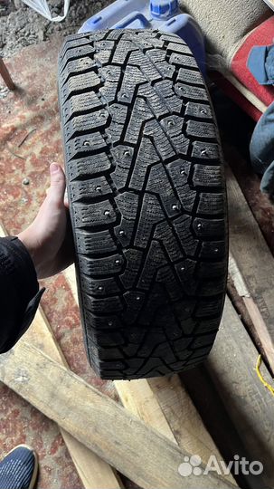 Pirelli Ice Zero 205/55 R16