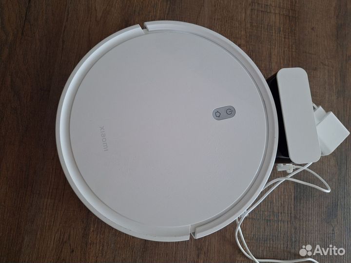 Робот пылесос xiaomi mi robot vacuum E10 EU белый