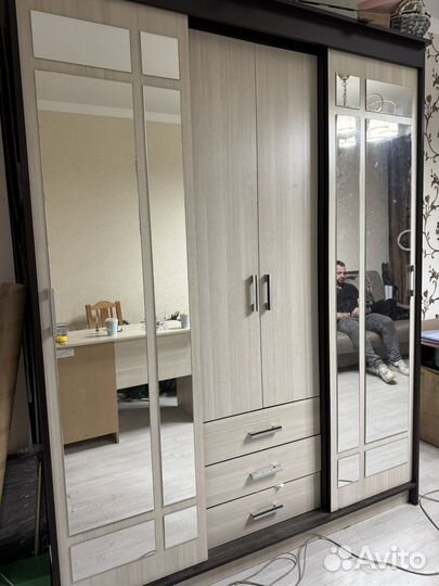 Шкафы купе и распашной