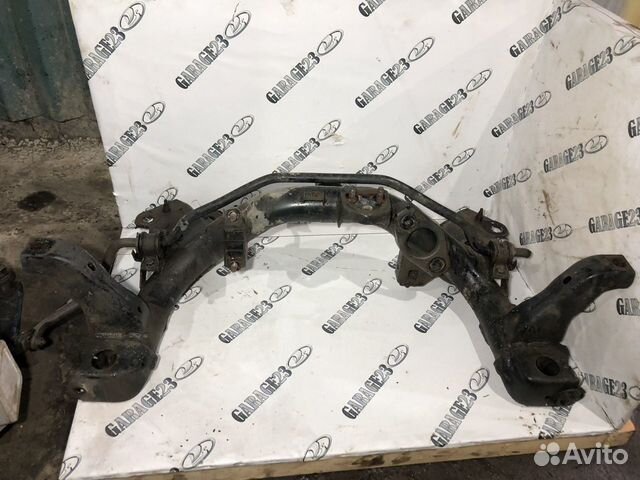 Подрамник Mazda mpv 2.5 GY 2004 г