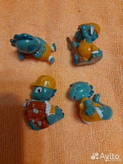 Коллекции киндер сюрприз 90е