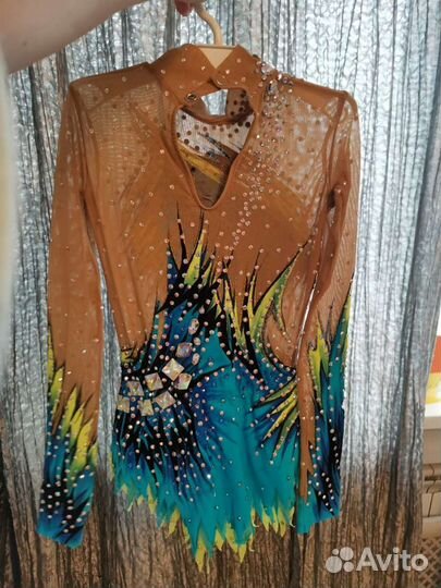 Роскошный костюм Сваровски оригинал 4000 шт