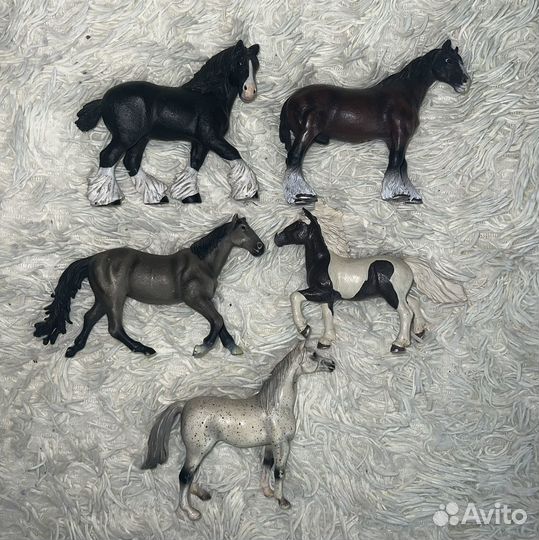 Фигурки лошадей schleich