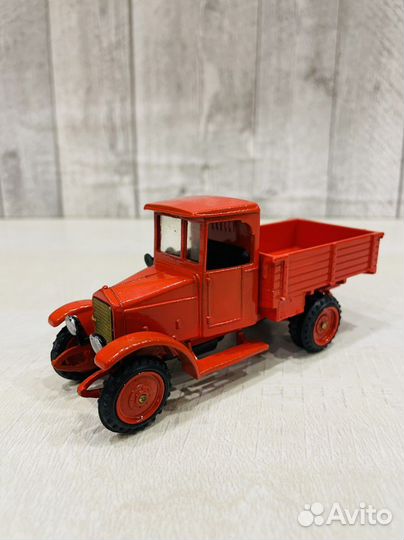 Модель автомобиля Амо-Ф15