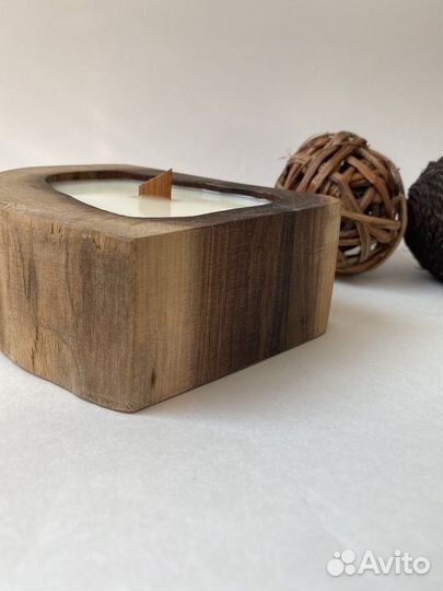 Свеча в натуральном дереве