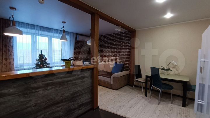 2-к. квартира, 80 м², 8/9 эт.