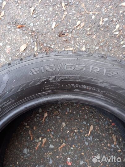 Nokian Tyres Hakkapeliitta 9 SUV 215/65 R17